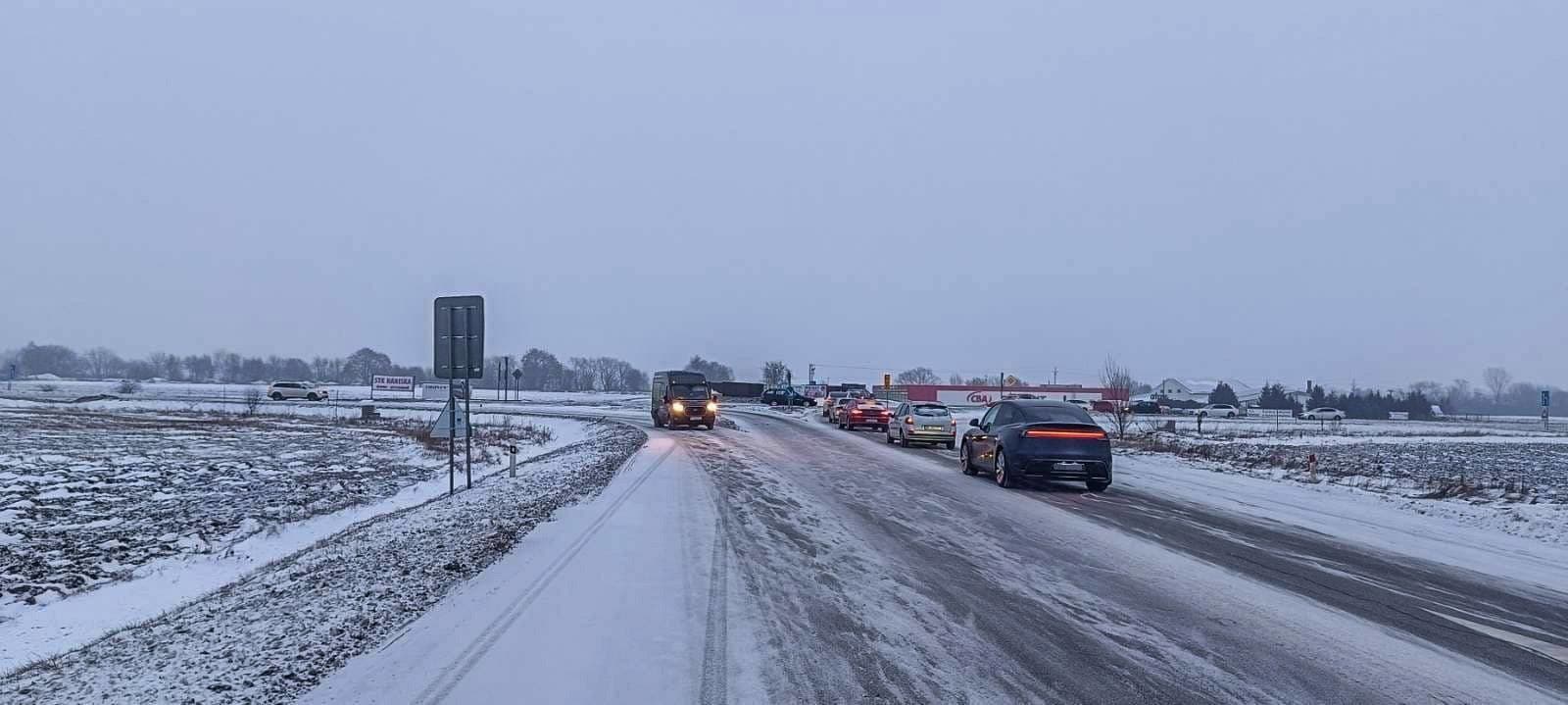 MIMORIADNE Zimná APOKALYPSA ochromila