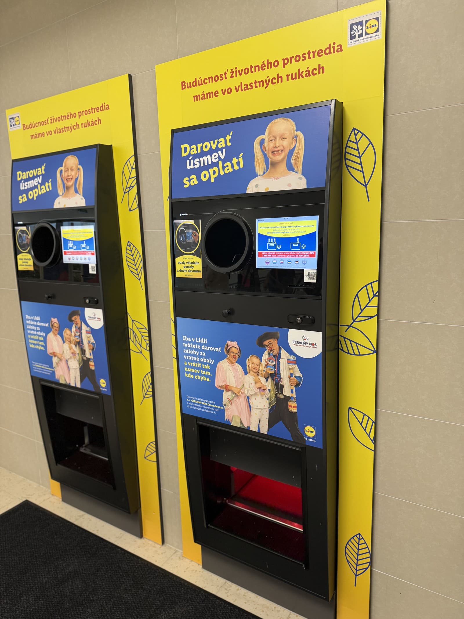 Vráťte fľašu, darujte úsmev: