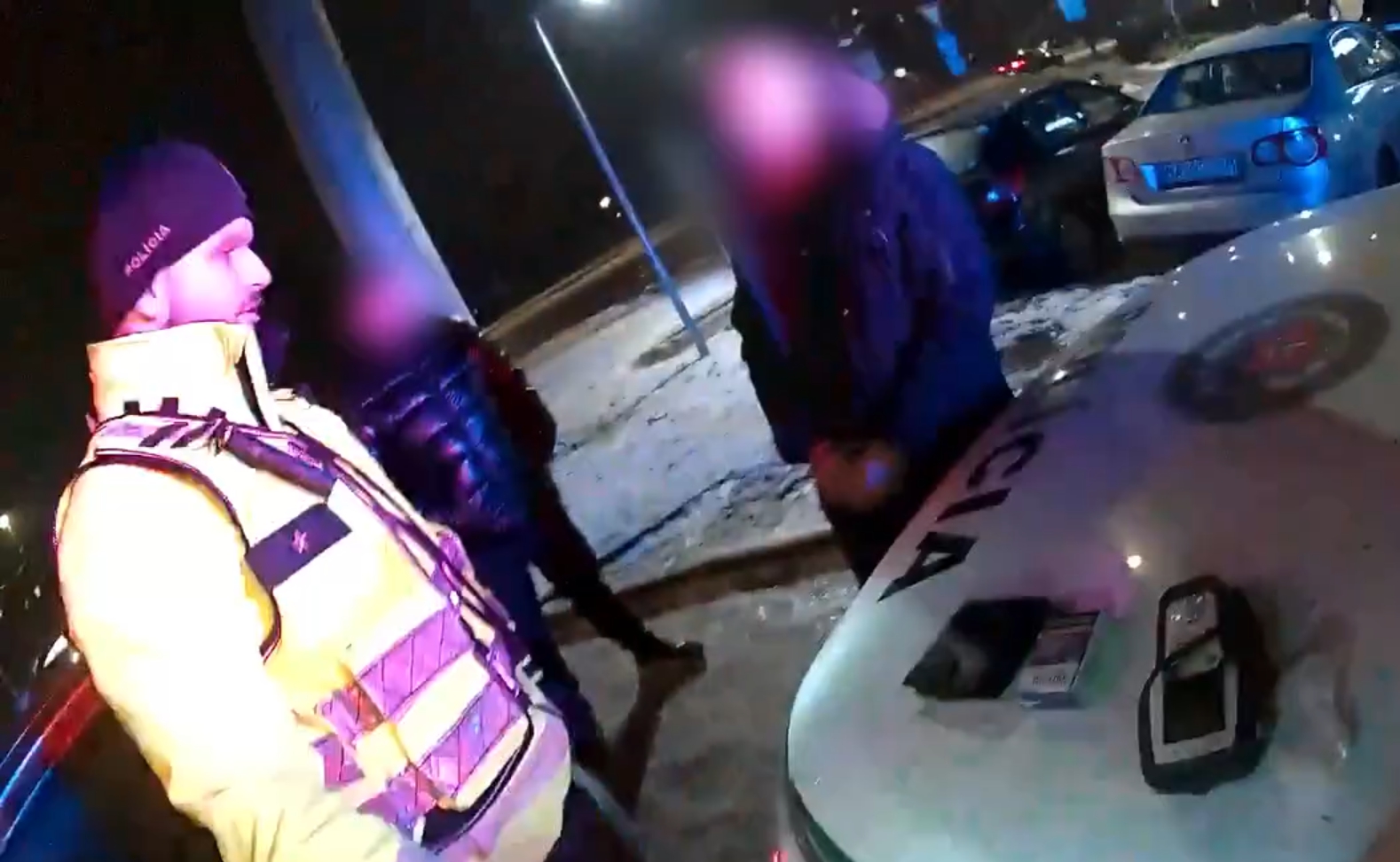 Adrian (32) na zadržaný