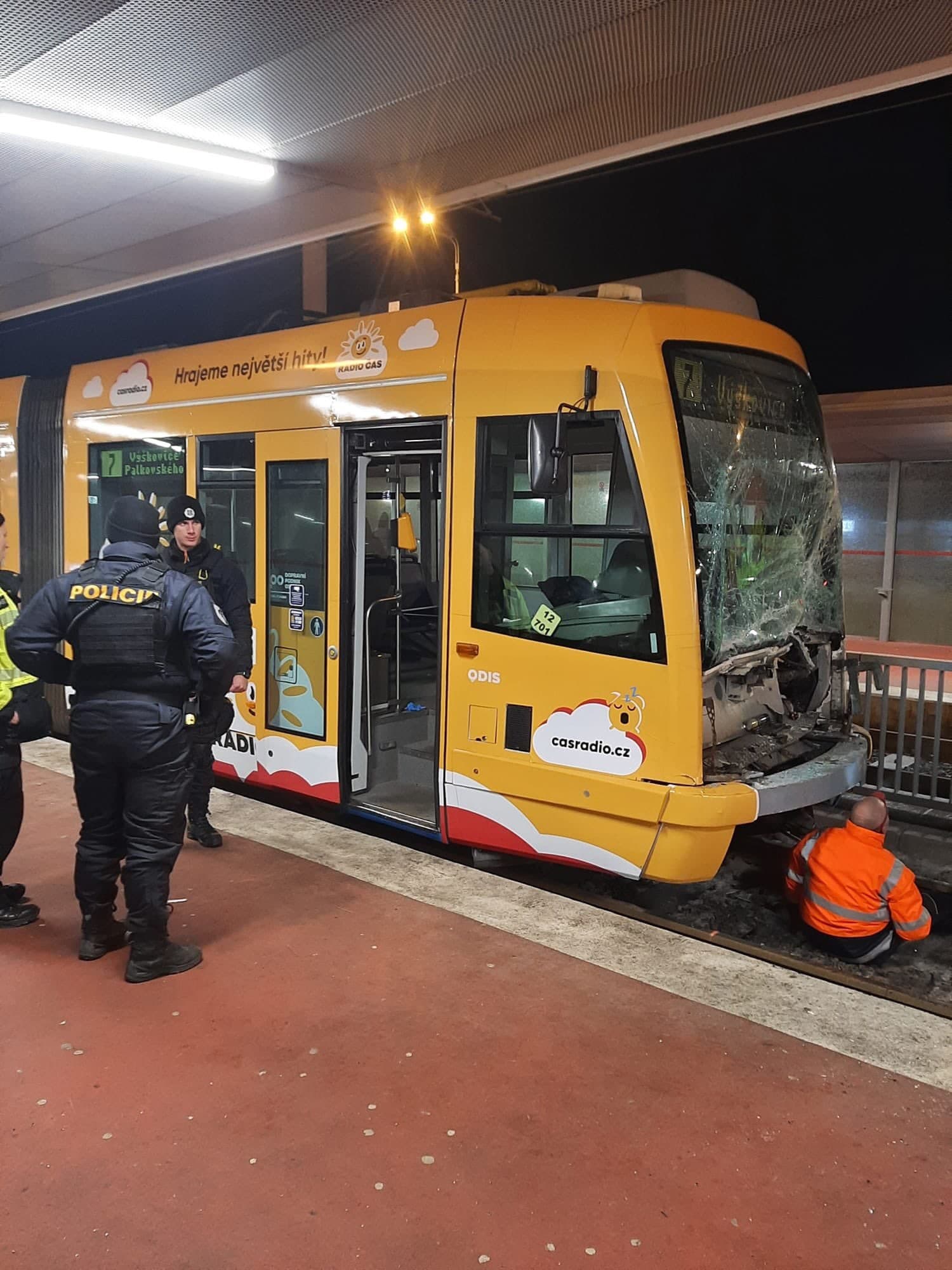 Dve električky sa zrazili,