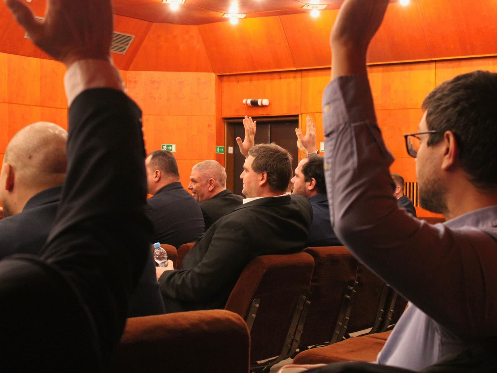 Dunaj vstupuje do komunálnych