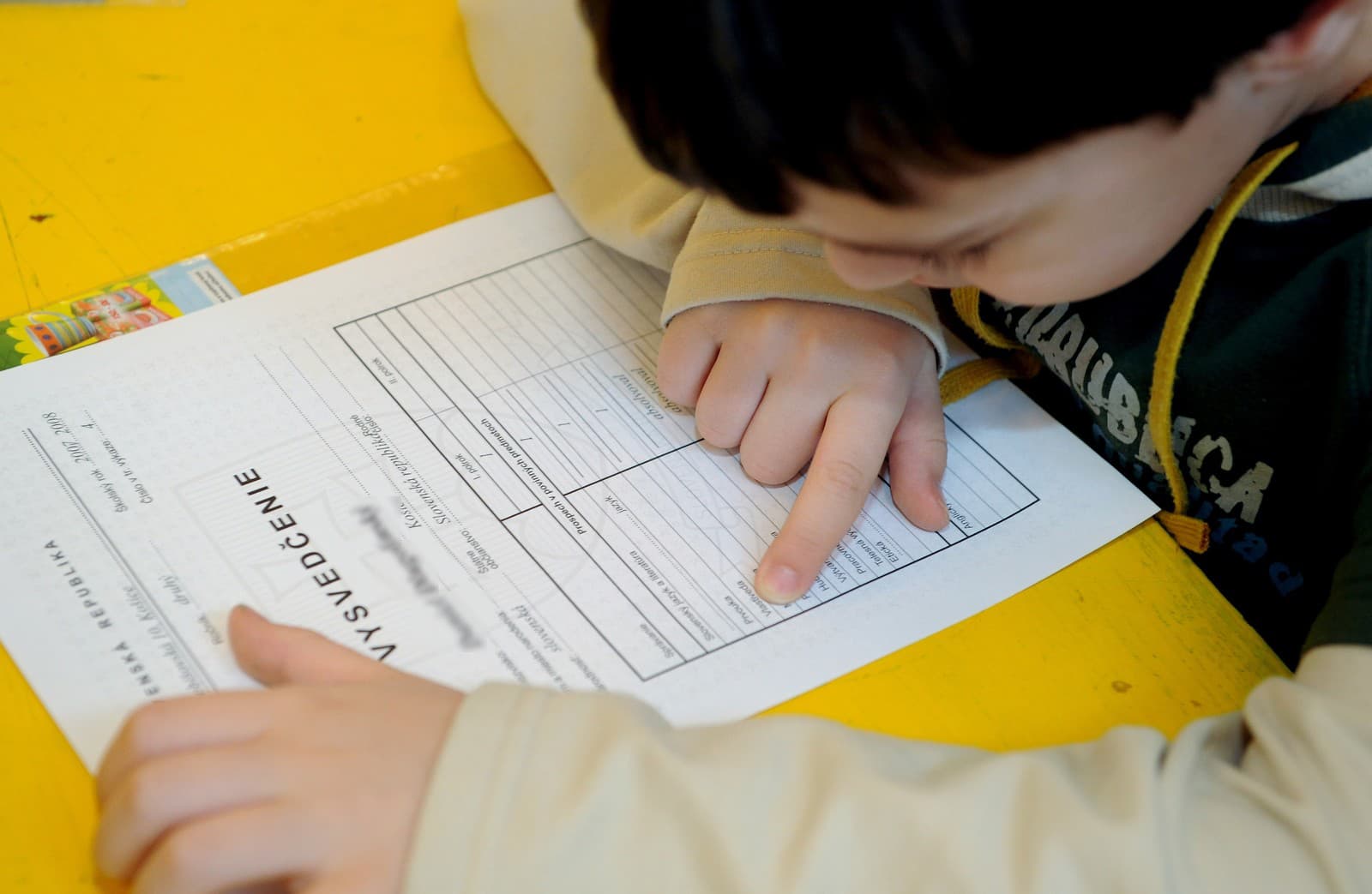 Polročné vysvedčenia sú čochvíľa