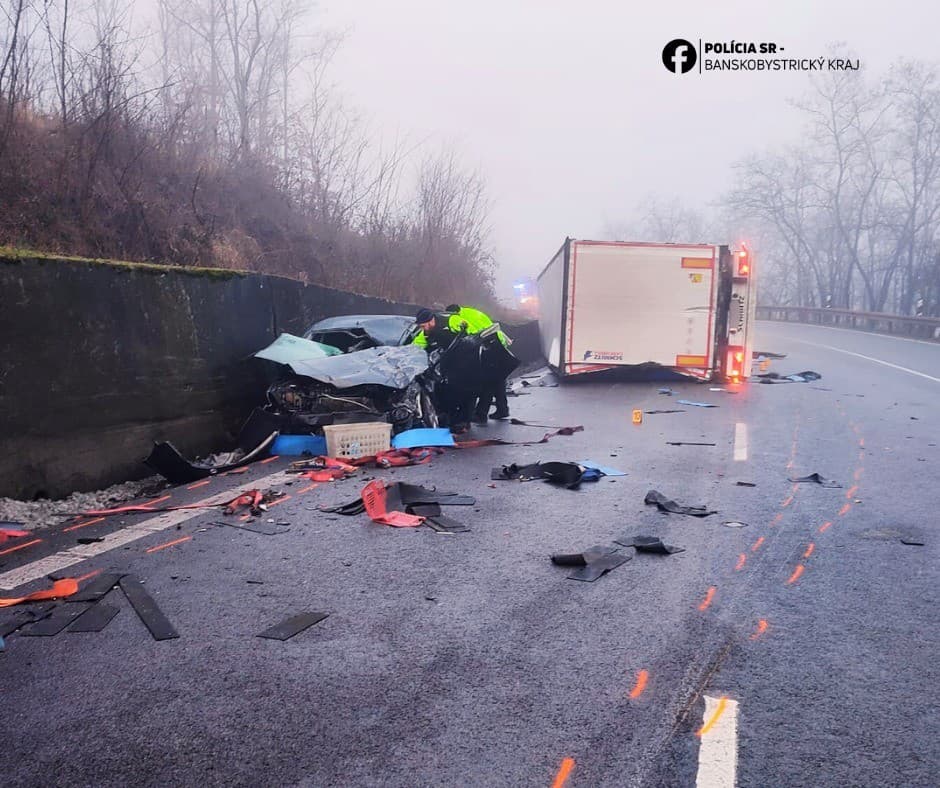 AKTUÁLNE Poľadovica ochromila dopravu,