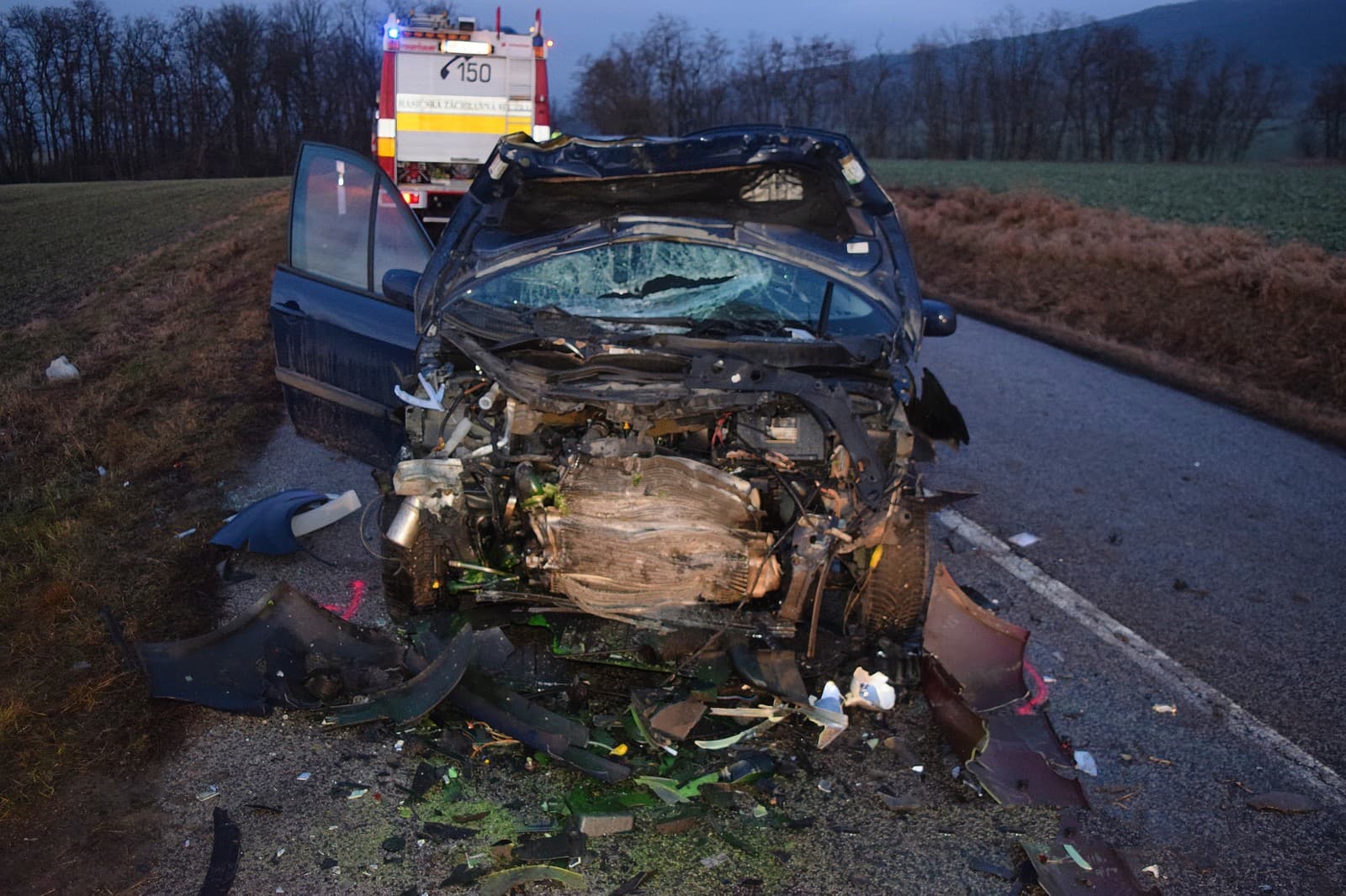 Čelná zrážka dvoch vozidiel