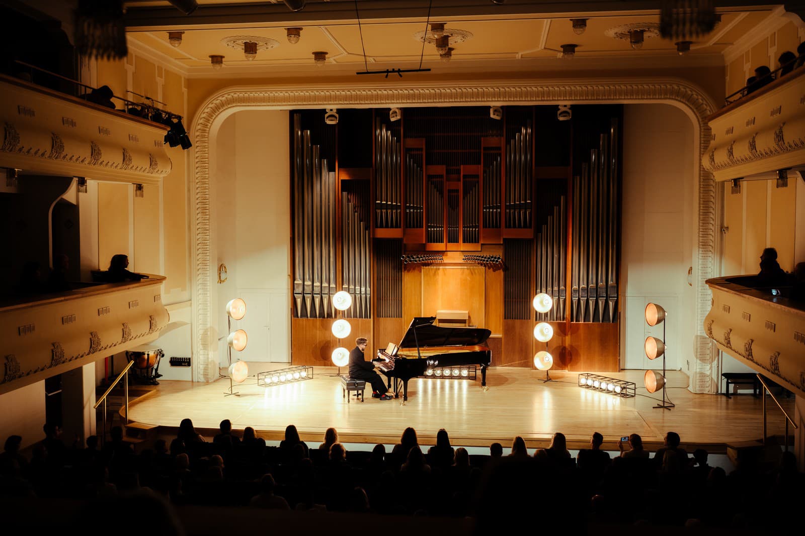 Lumina - klavírny koncert,