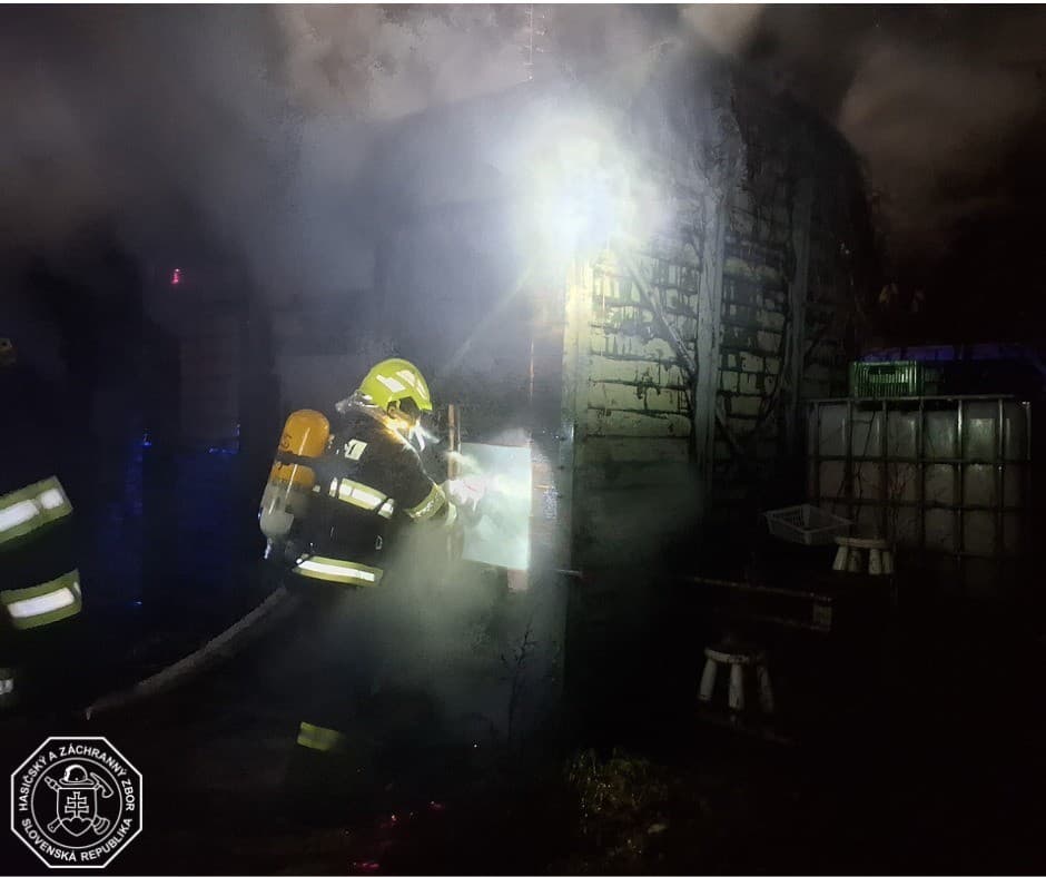 Nočný požiar v Senci: