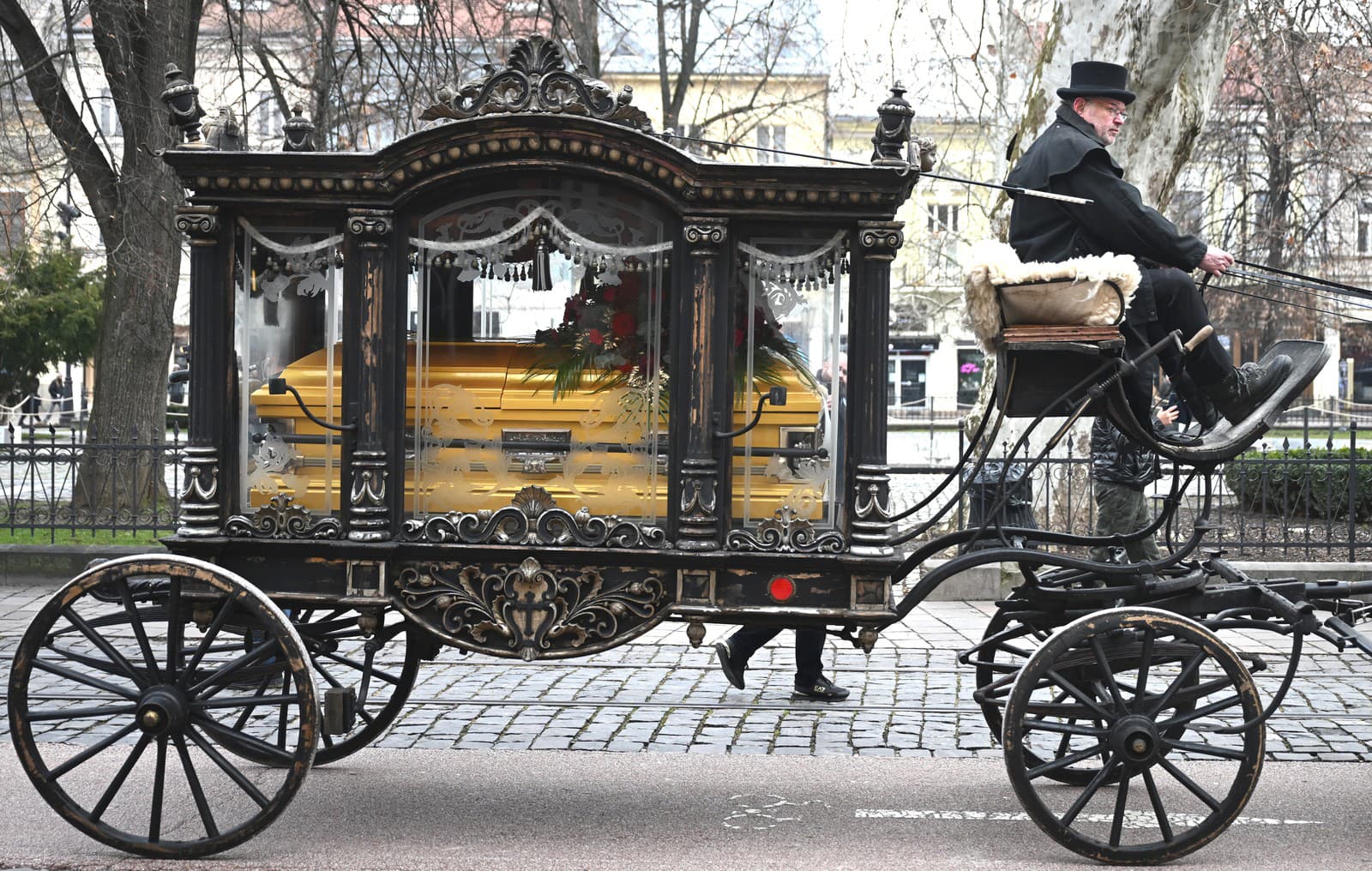 Rómskeho kráľa odprevadili na