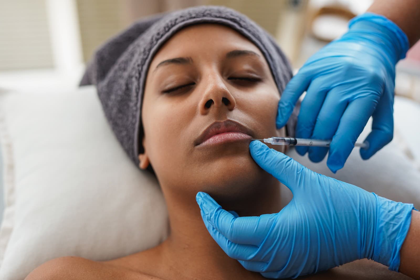 Chirurg prehovoril o TAJNÝCH