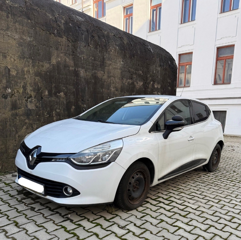 Štát sa opäť zbavuje