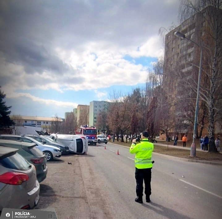 Nehoda na sídlisku v