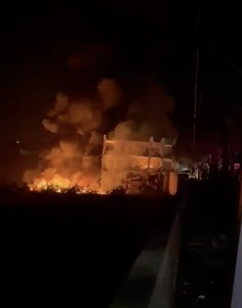 MIMORIADY ONLINE Prístav Fudžajra