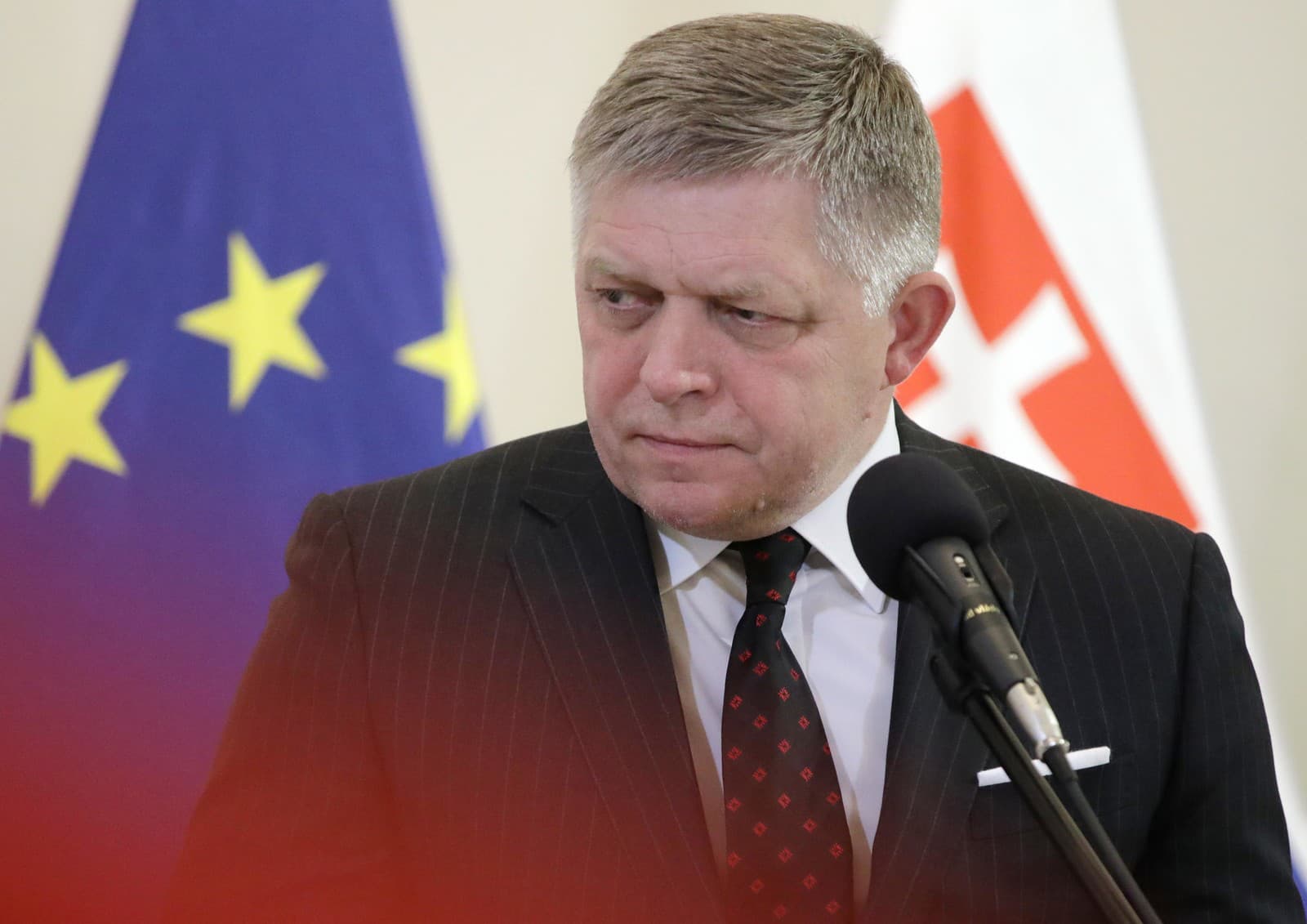 Premiér SR Robert Fico.