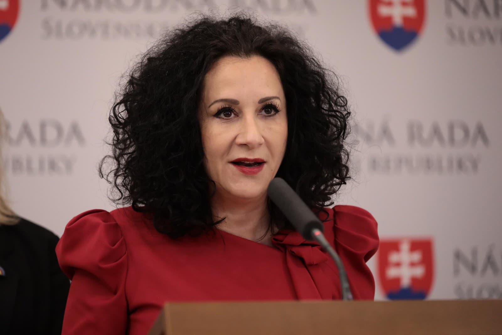 Zora Jaurová