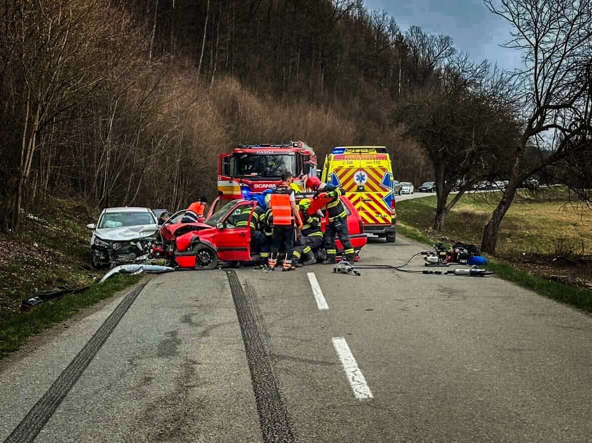 AKTUÁLNE Ťažká nehoda na