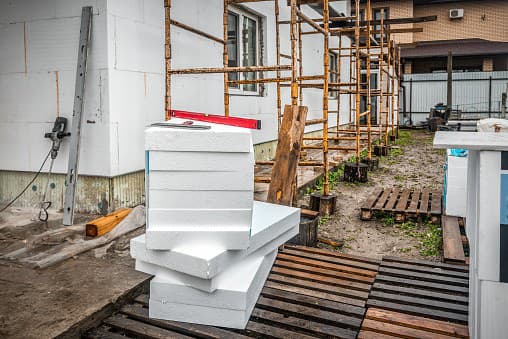 DOPADY vojny na Blízkom