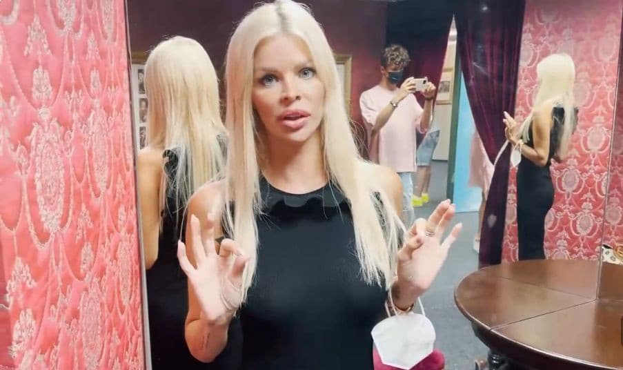 Silvia Kucherenko, vzadu jej synovec Oliver Horváth (rok 2021)