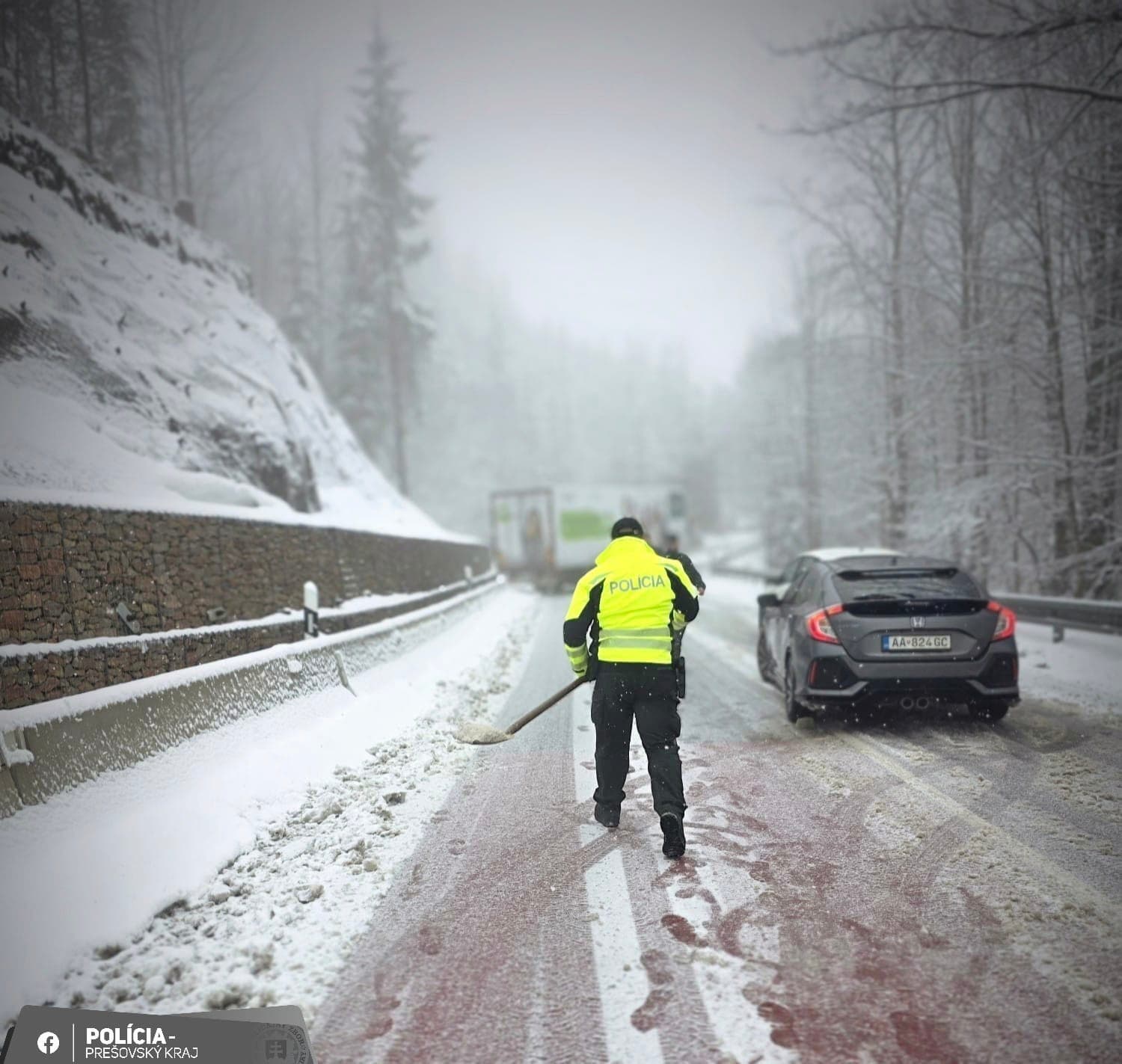 Horský priechod Vernár je momentálne neprejazdný.