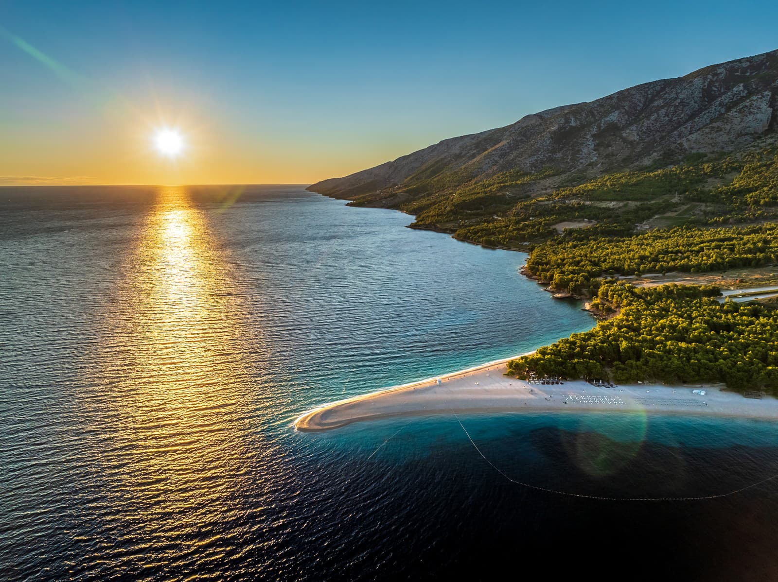 Zlatni Rat na ostrove Brač