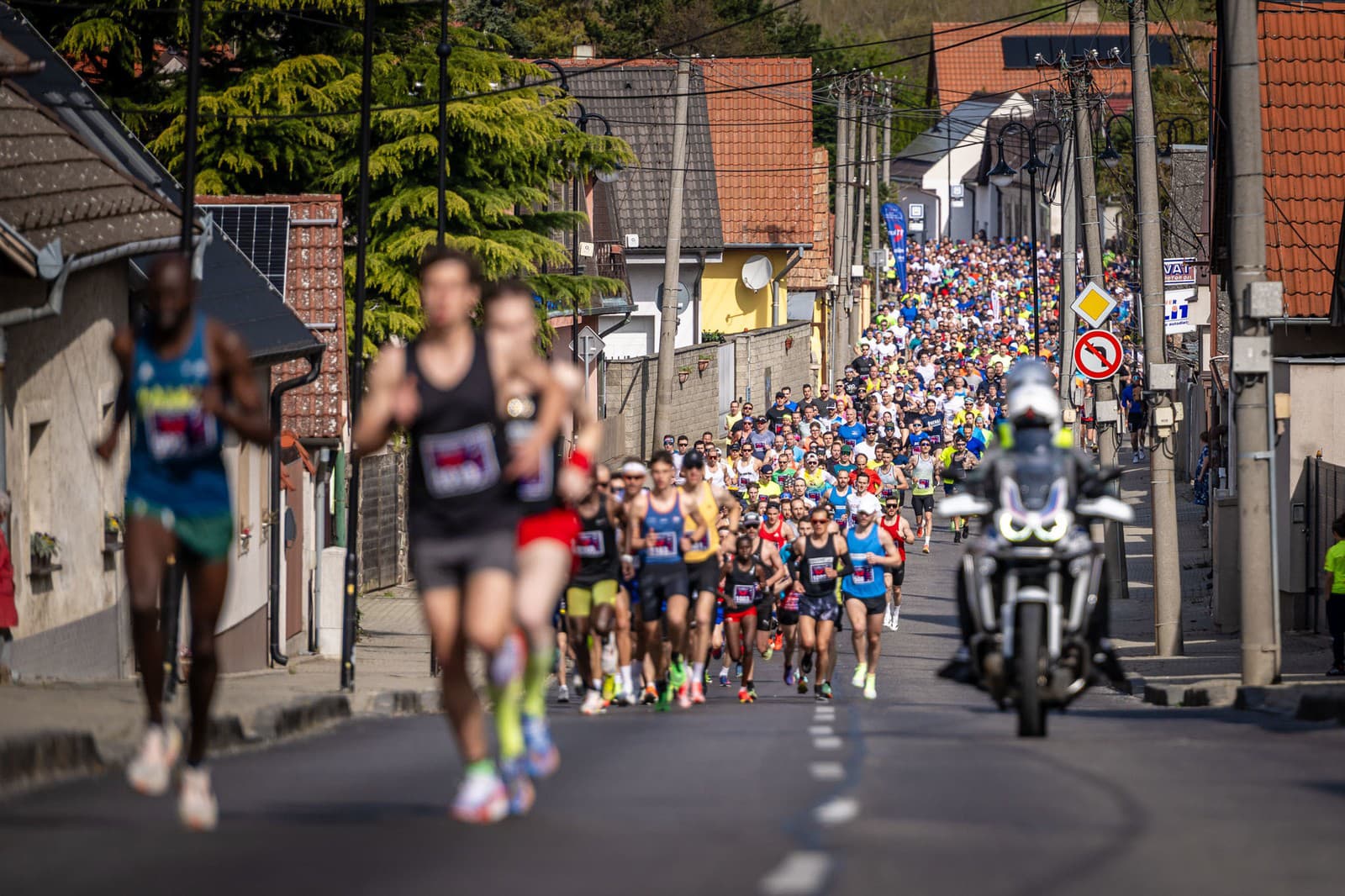 Padla päťtisícová méta, záujem