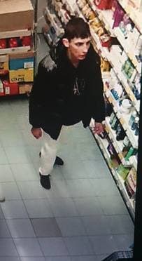 Polícia vyšetruje prípad výtržníctva a vyhrážania sa v Bratislave.