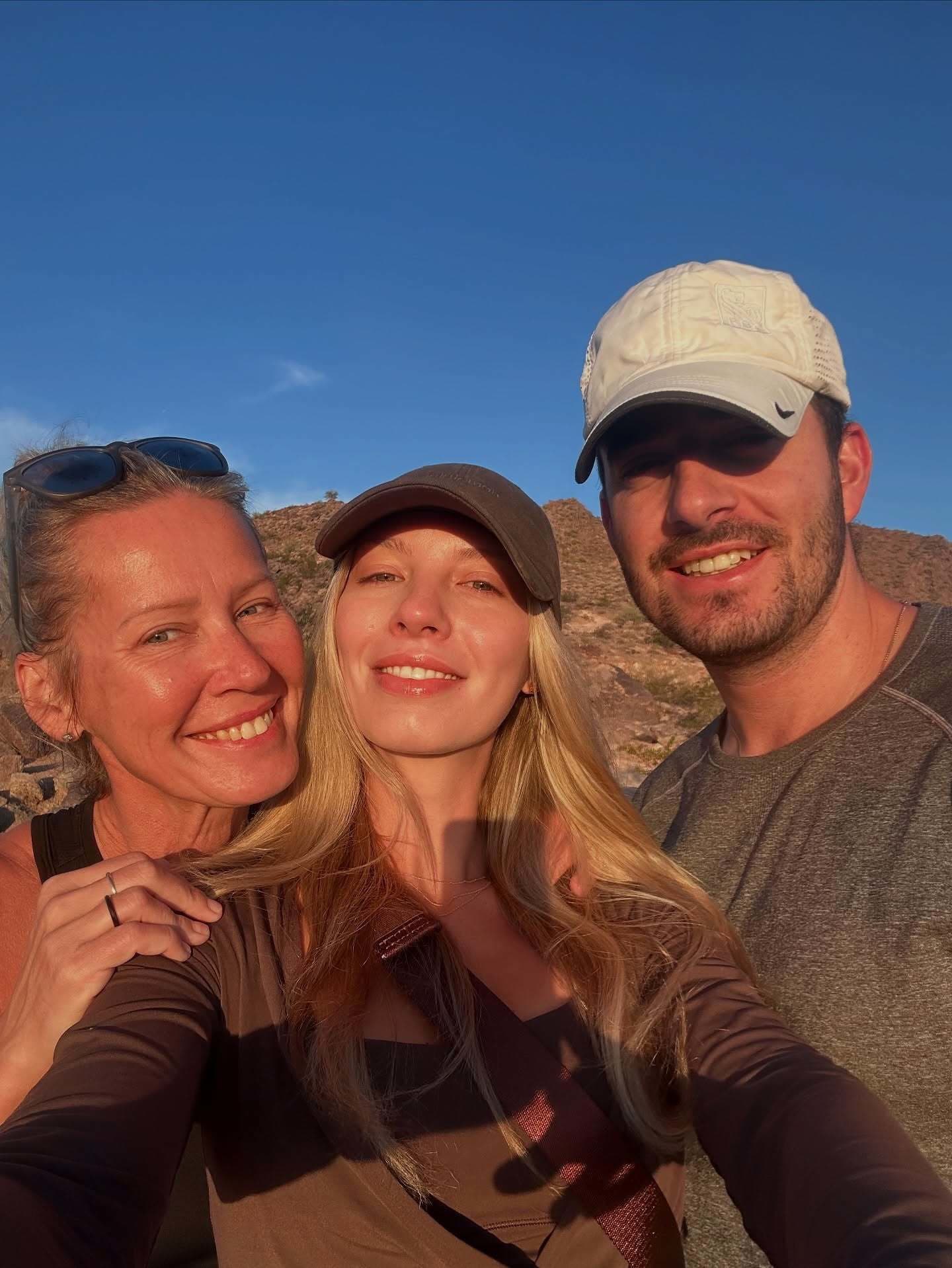 Erika Barkolová si užíva pobyt v Amerike s dcérou Patríciou a jej snúbencom Brettom