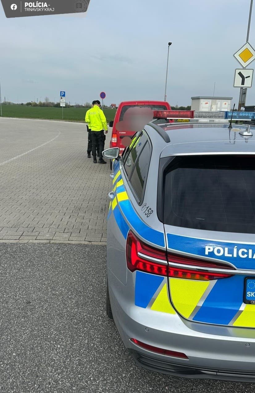 Polícia spravila raziu na