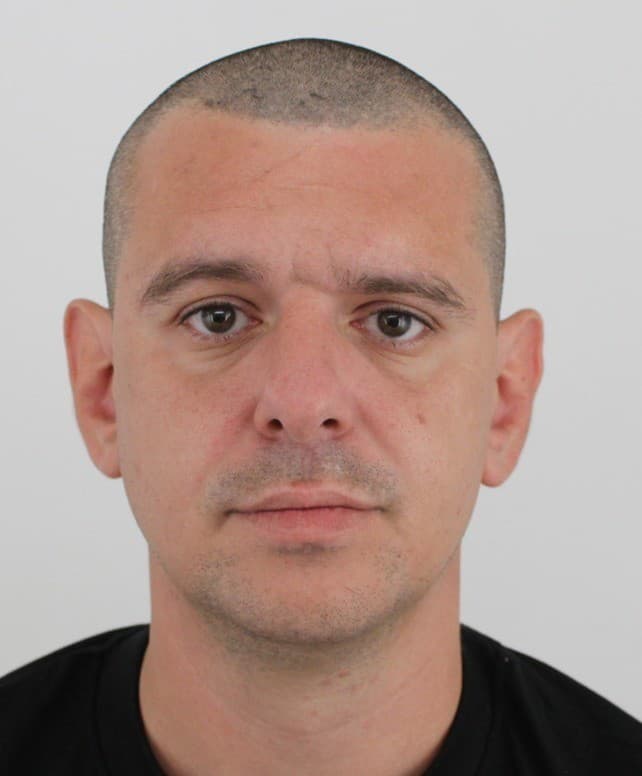 Polícia pátra po 36-ročnom Norbertovi Rigovi z Bratislavy.