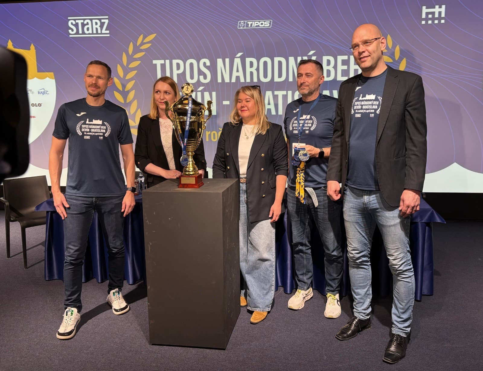 Koľkí bežci predbehnú Mateja