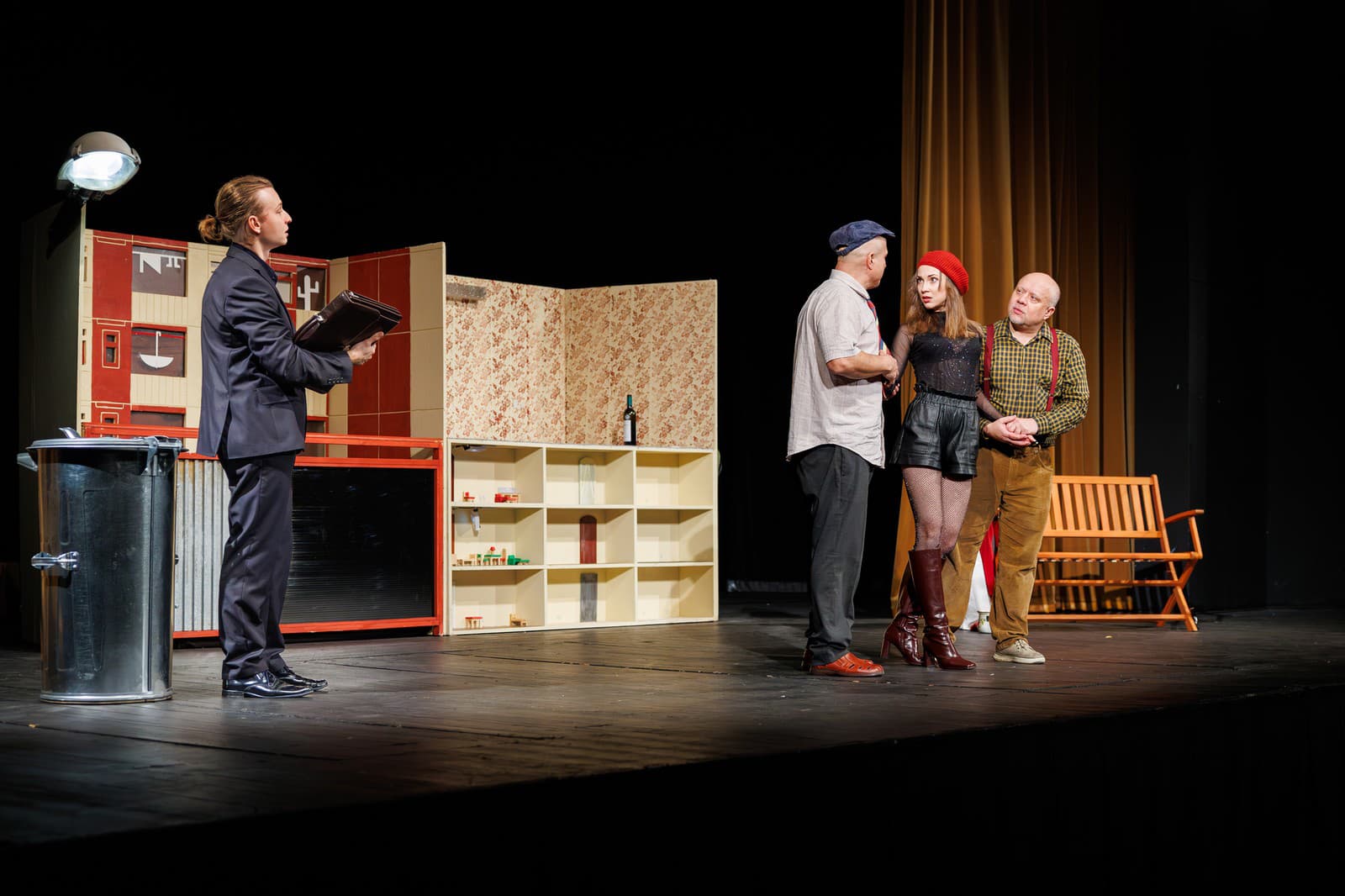 Mladý Labuda provokuje svojho