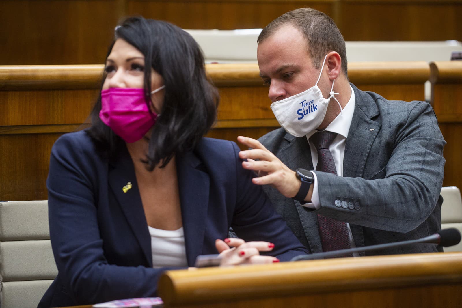 Gröhling v závetrí čakal