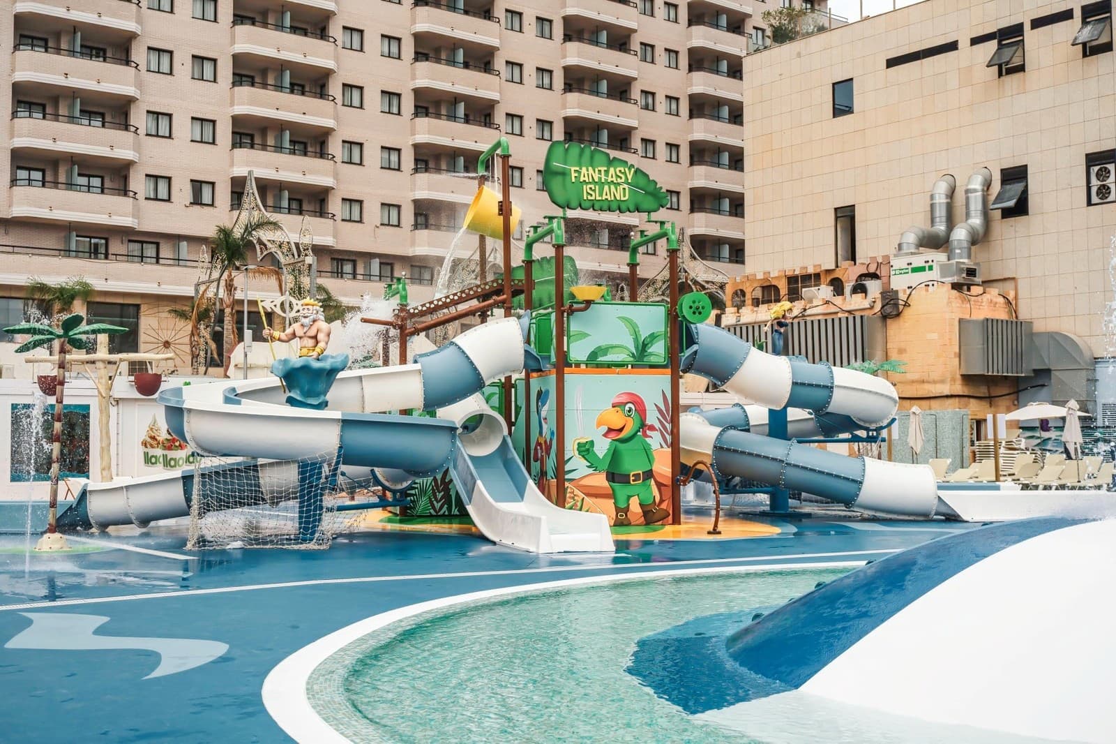 Aquapark Magic Splash Adventure je zameraný na tobogany a šmykľavky. 