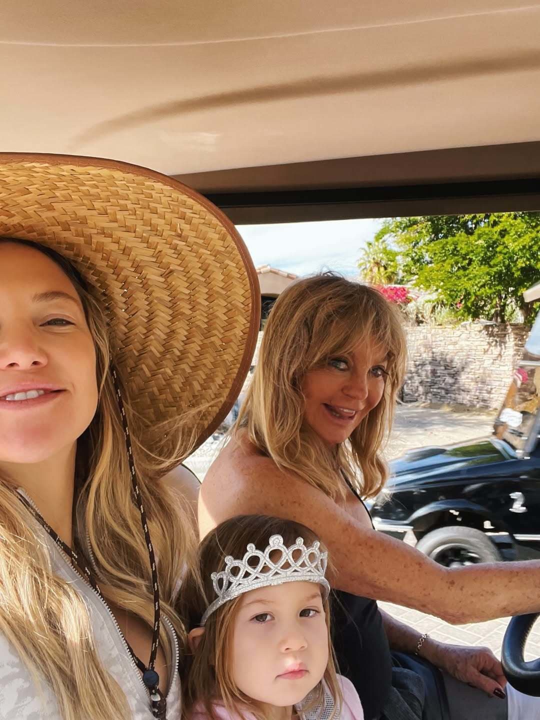 Goldie Hawn je babkou na plný úväzok