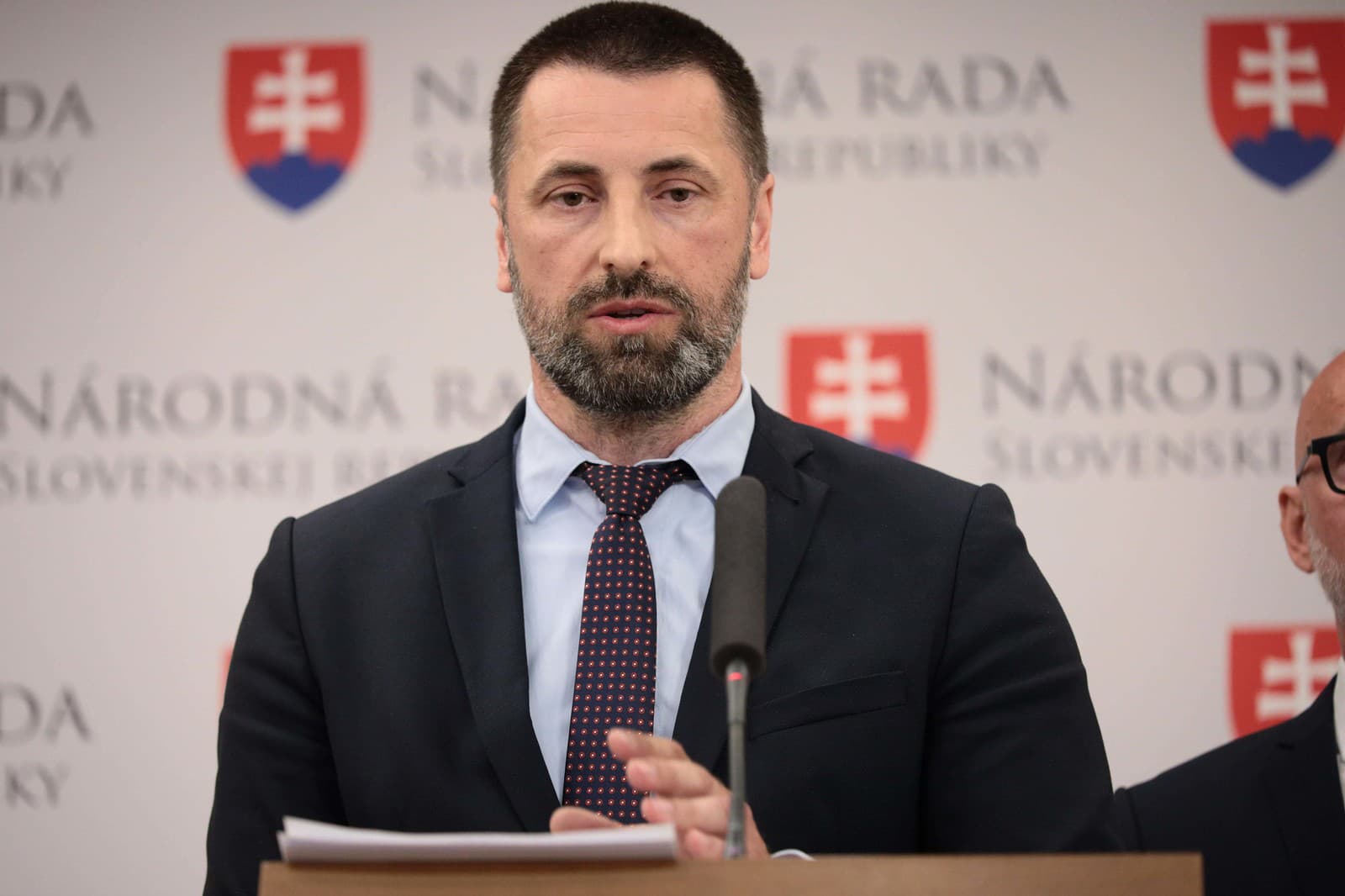 Marián Viskupič