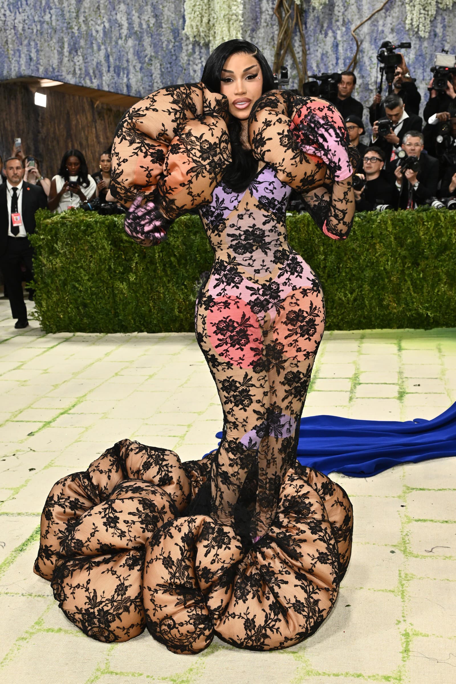 Móda z Met Gala, Cardi B