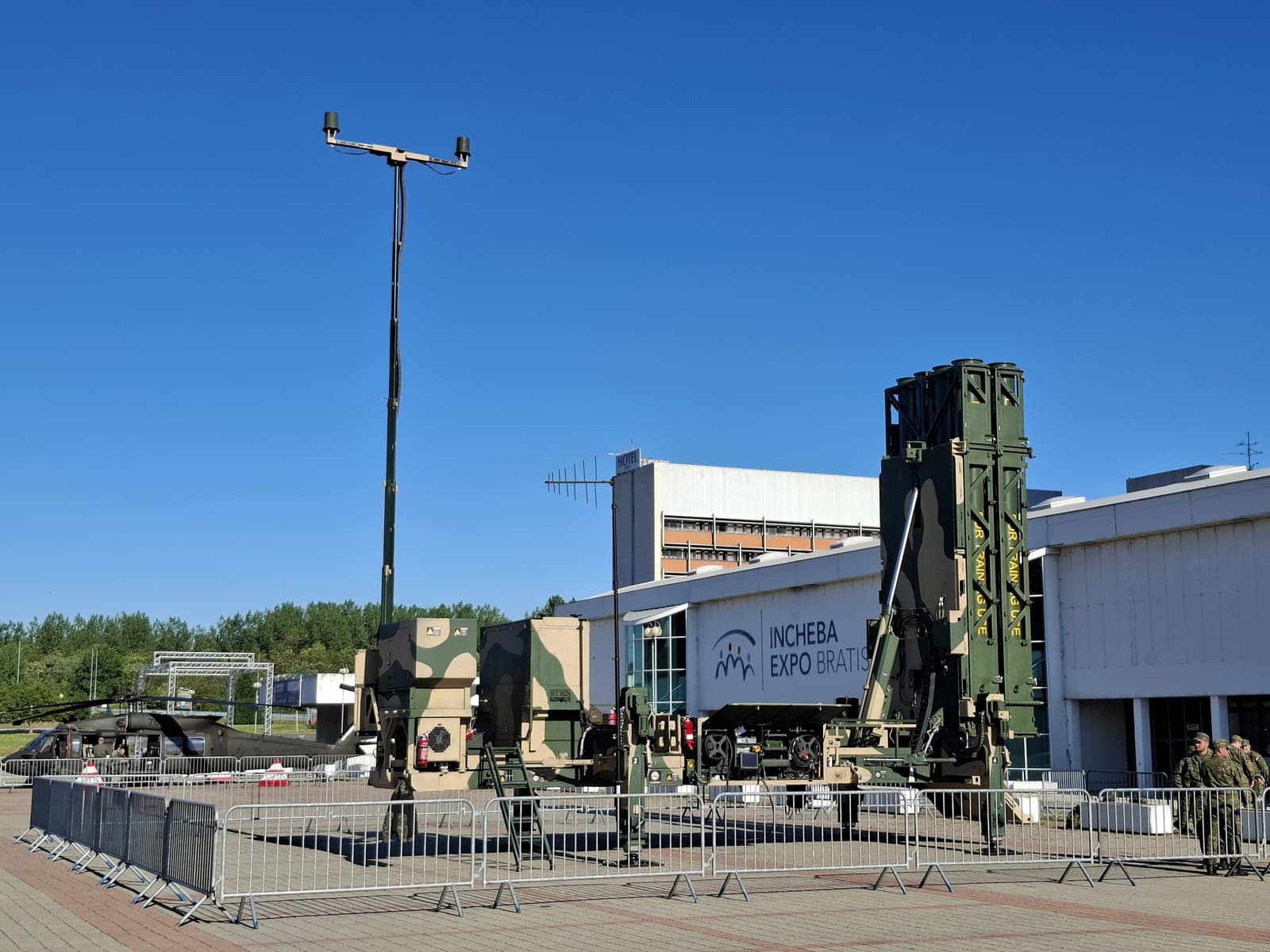 IDEB Defence & Security