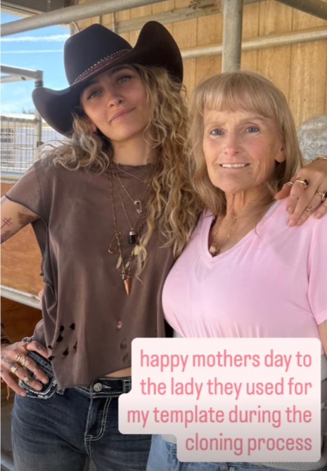 Paris Jackson a Debbie Rowe