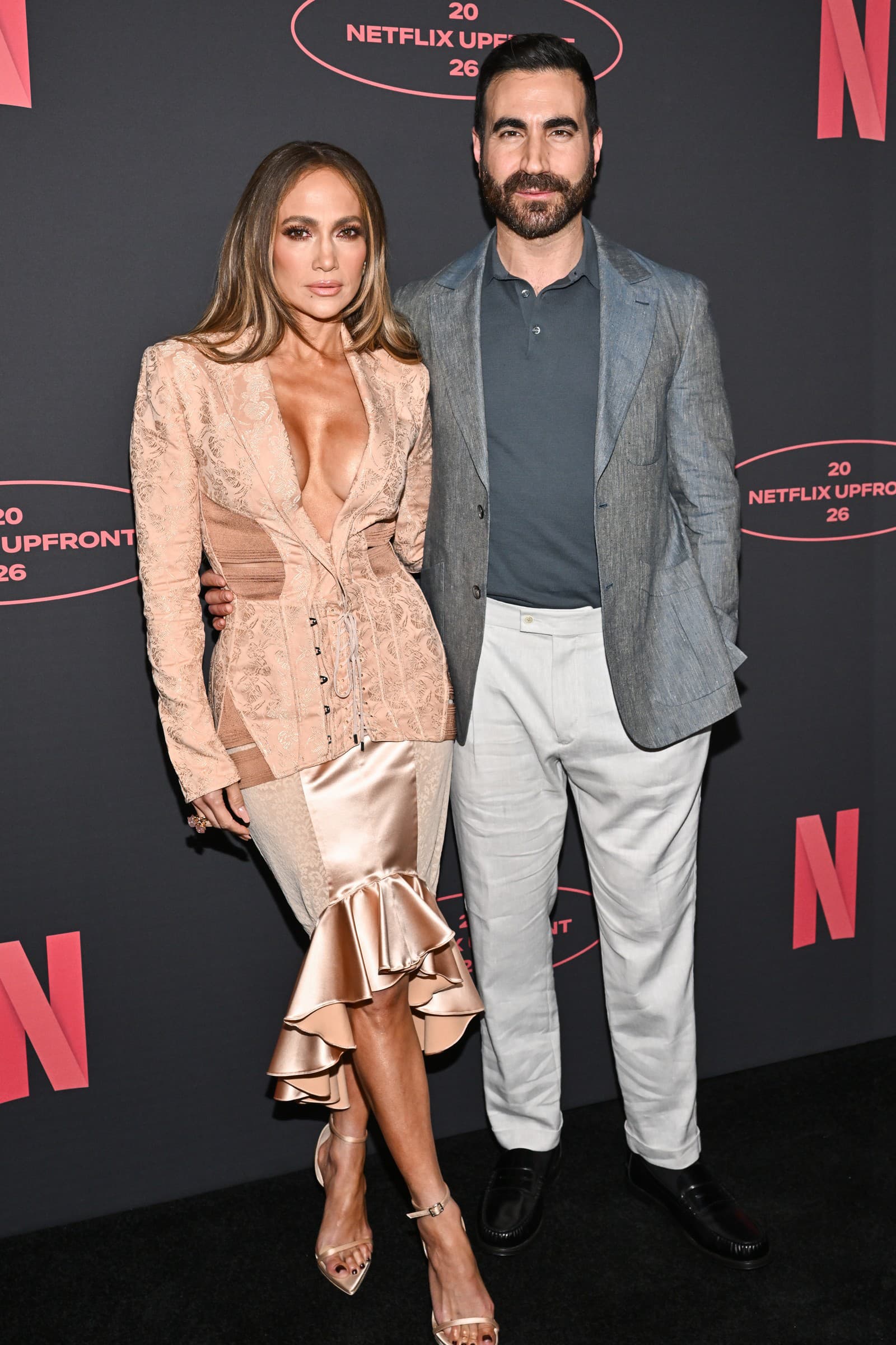 Jennifer Lopez a Brett Goldstein