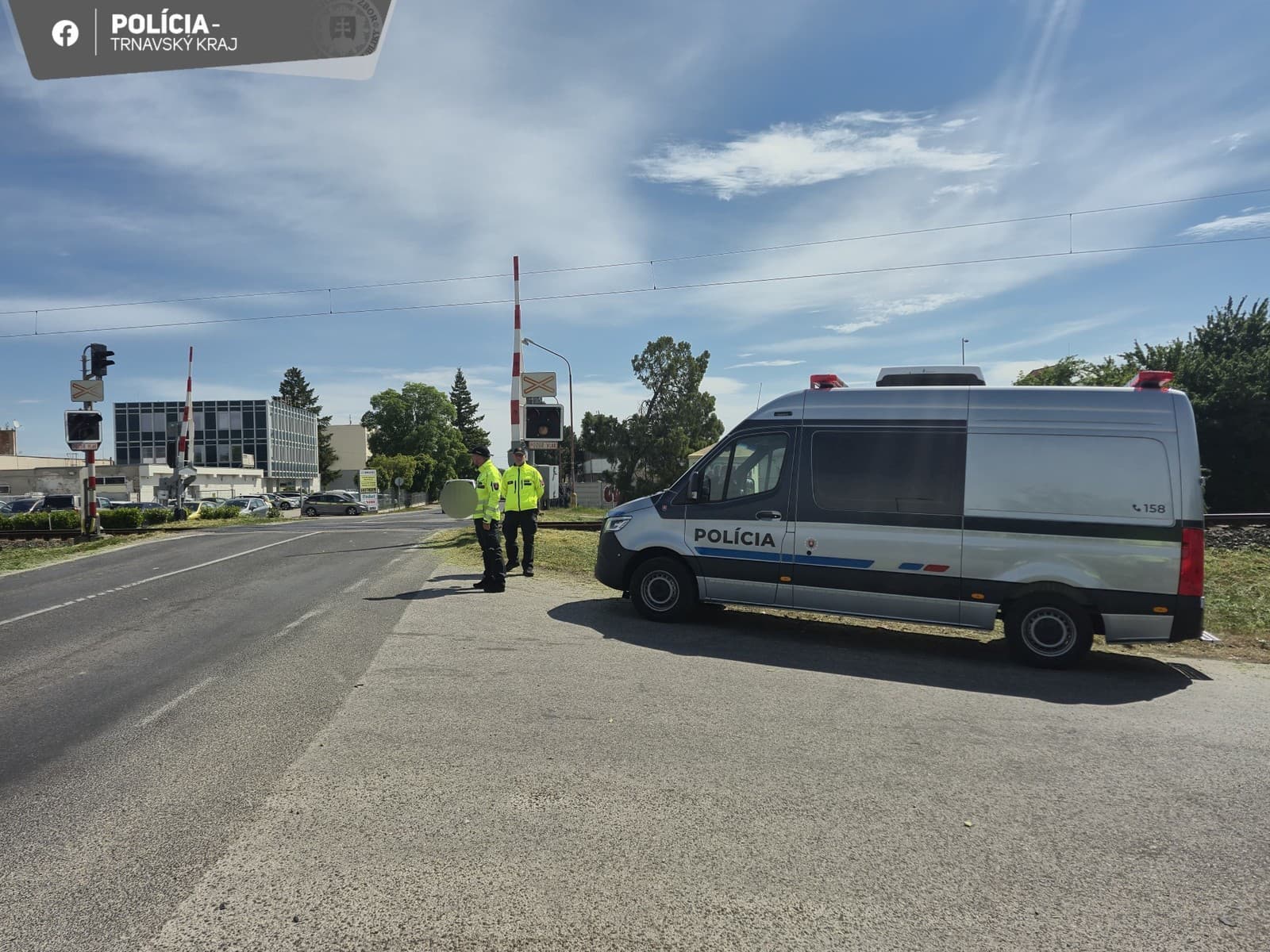 Trnavskí policajti sa zamerali na železničné priecestia.