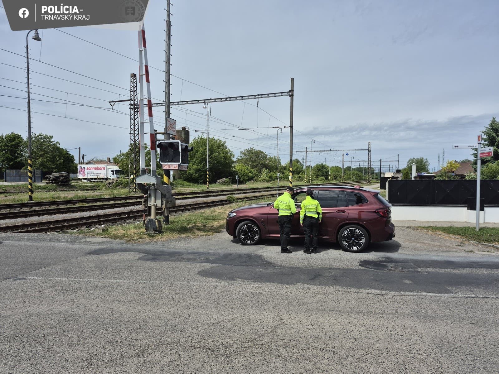 Trnavskí policajti sa zamerali na železničné priecestia.