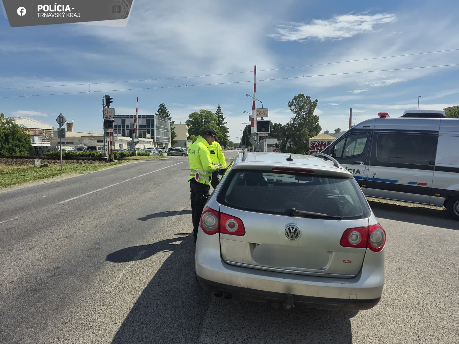 Trnavskí policajti sa zamerali na železničné priecestia.