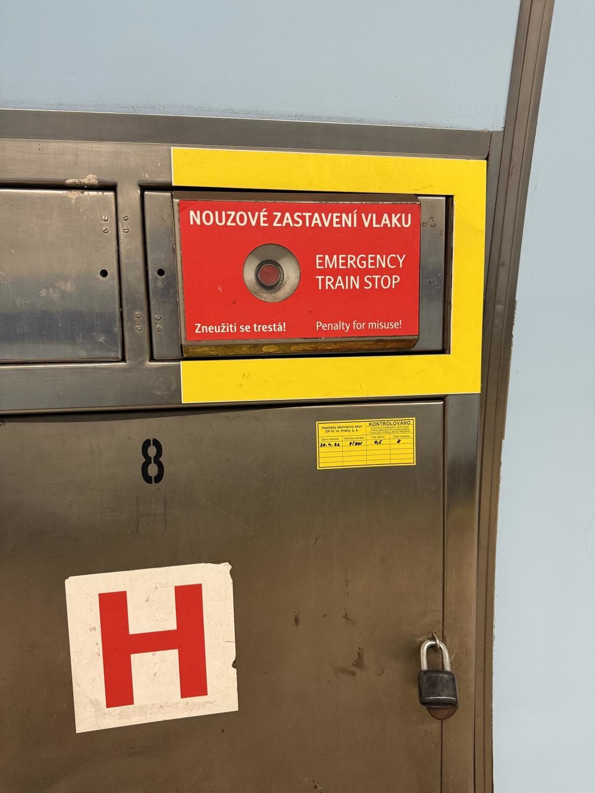 DRÁMA v metre: Žena
