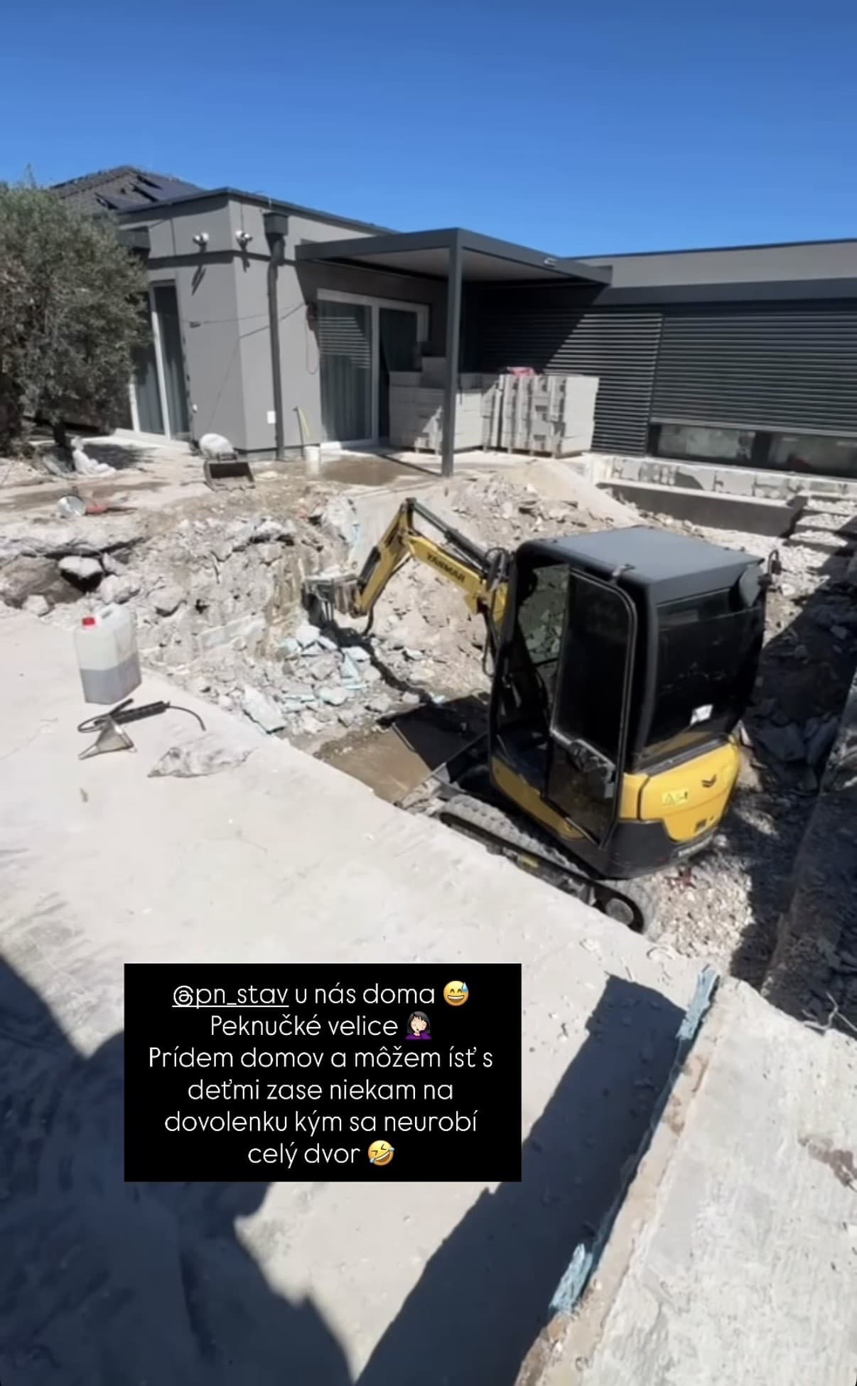 Zuzana Plačková a jej rozbombardovaná záhrada