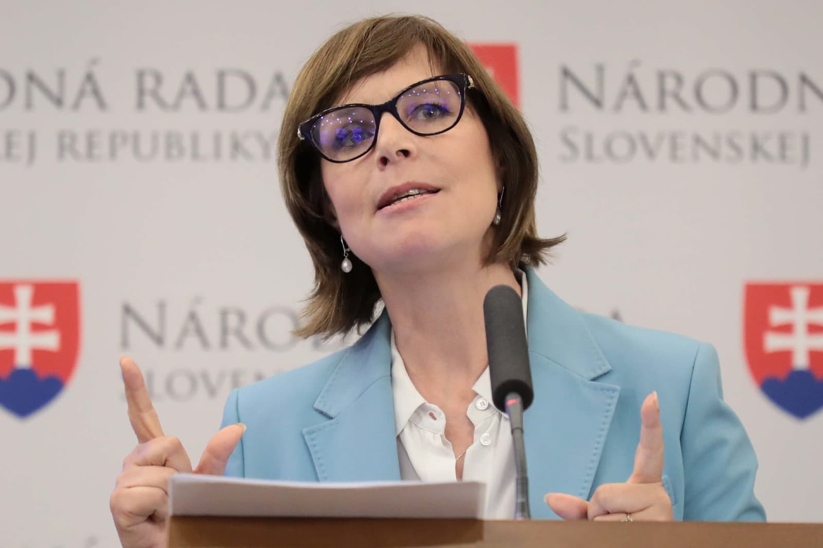 Politici, šéf aliancie a