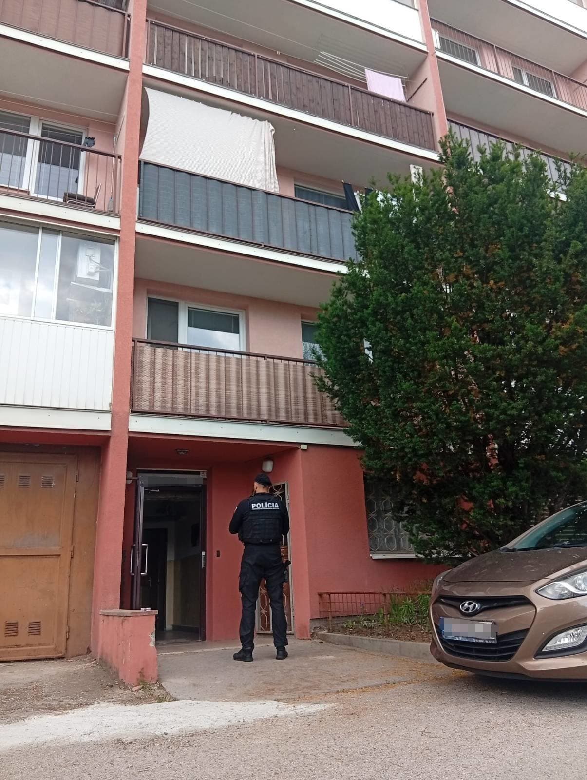 Polícia pre nález munície evakuuje miesto na sídlisku Dargovských hrdinov