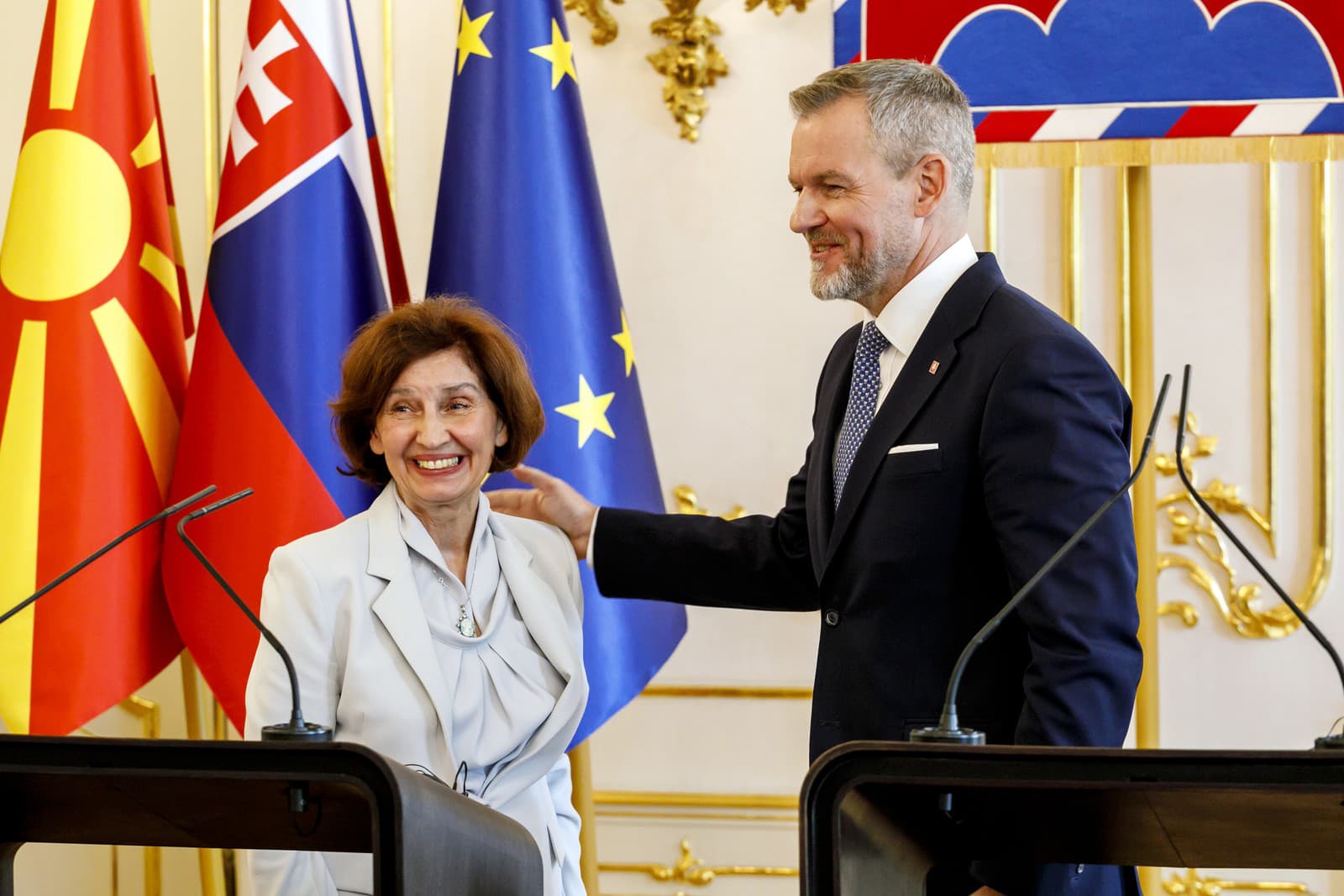 Prezident SR Peter Pellegrini prijal v Prezidentskom paláci prezidentku Severného Macedónska Gordanu Siľanovskú-Davkovovú.