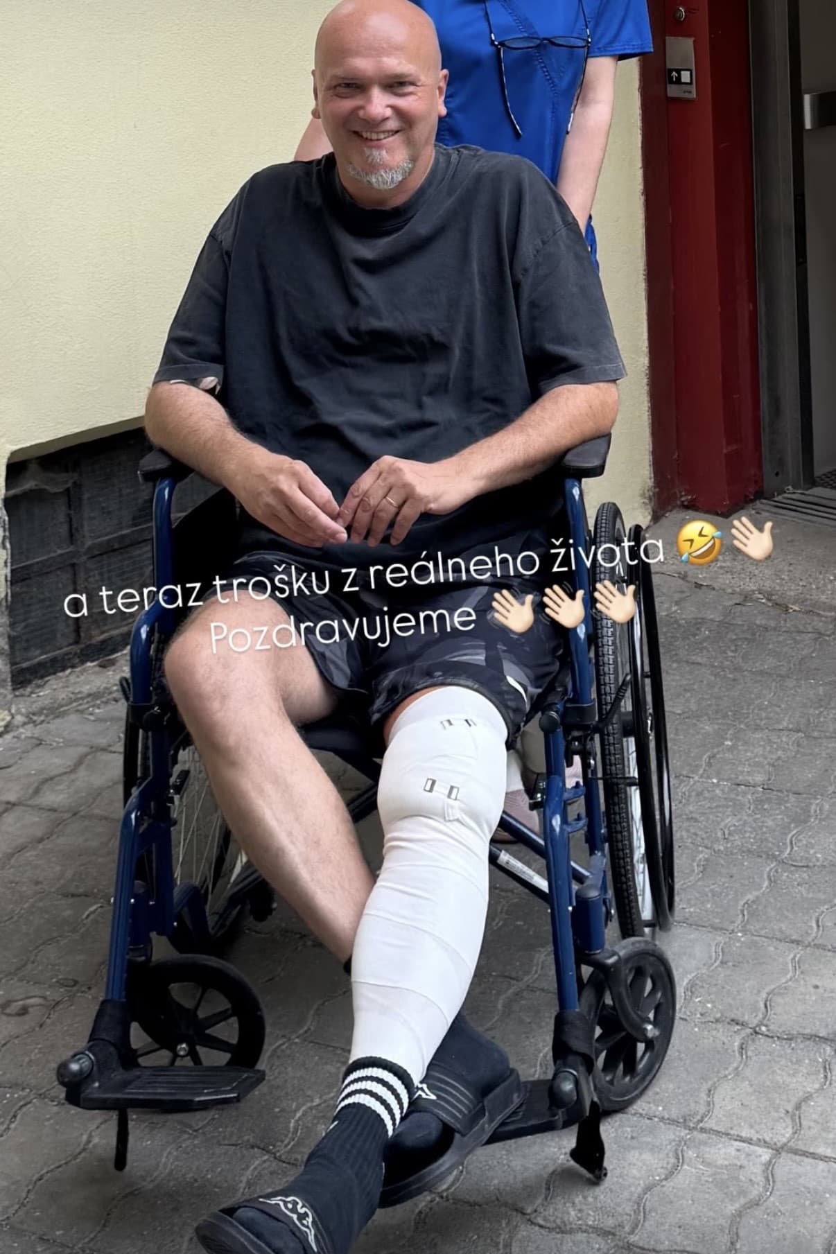 Manžel Márie Čírovej Marián Kachút po zákroku v nemocnici. 