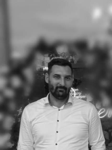 Manžel, otec a policajt Mateusz Fidelus zahynul pri nehode