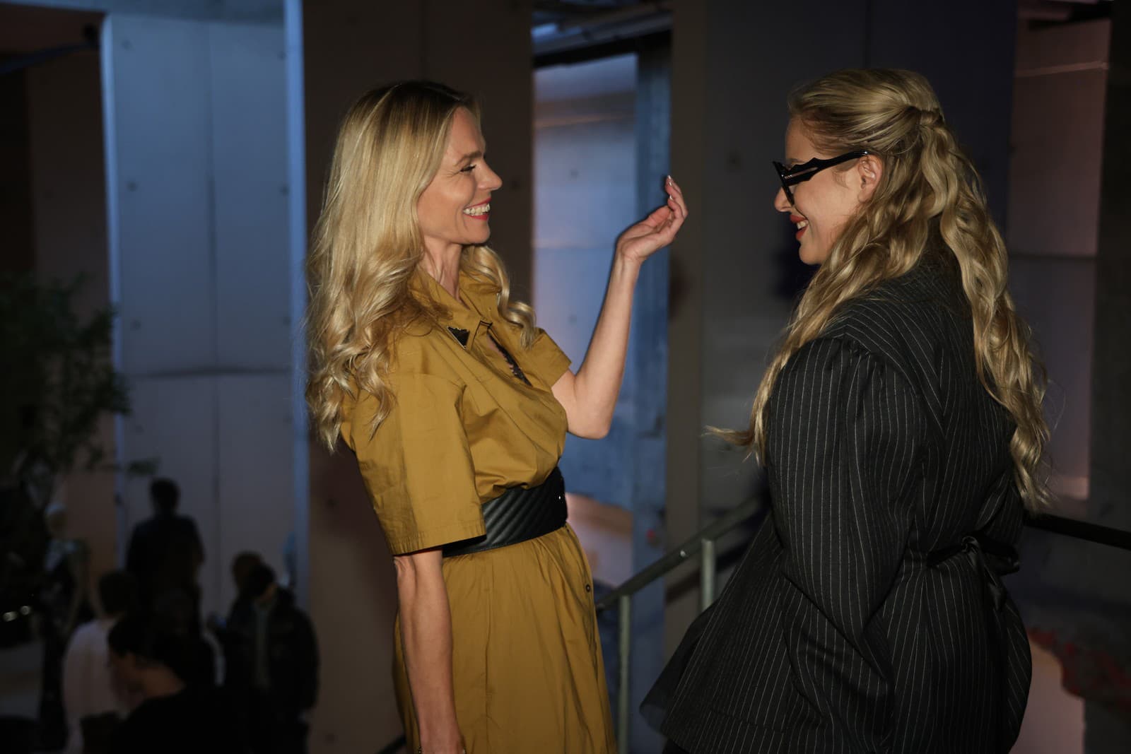 Módna šou Pavla Dendisa: Totálne zmenený Pavlovčin, diskoguľa Pocisková  a... Modelka s polročným bábom! - galéria | Topky.sk