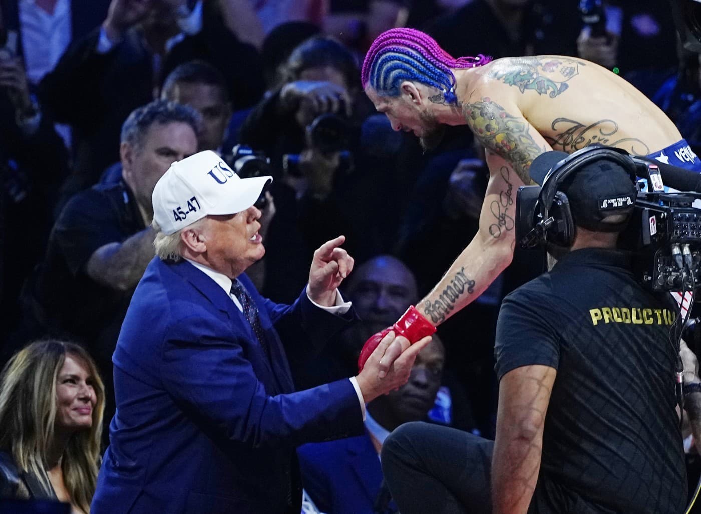 Donald Trump a zápasník UFC