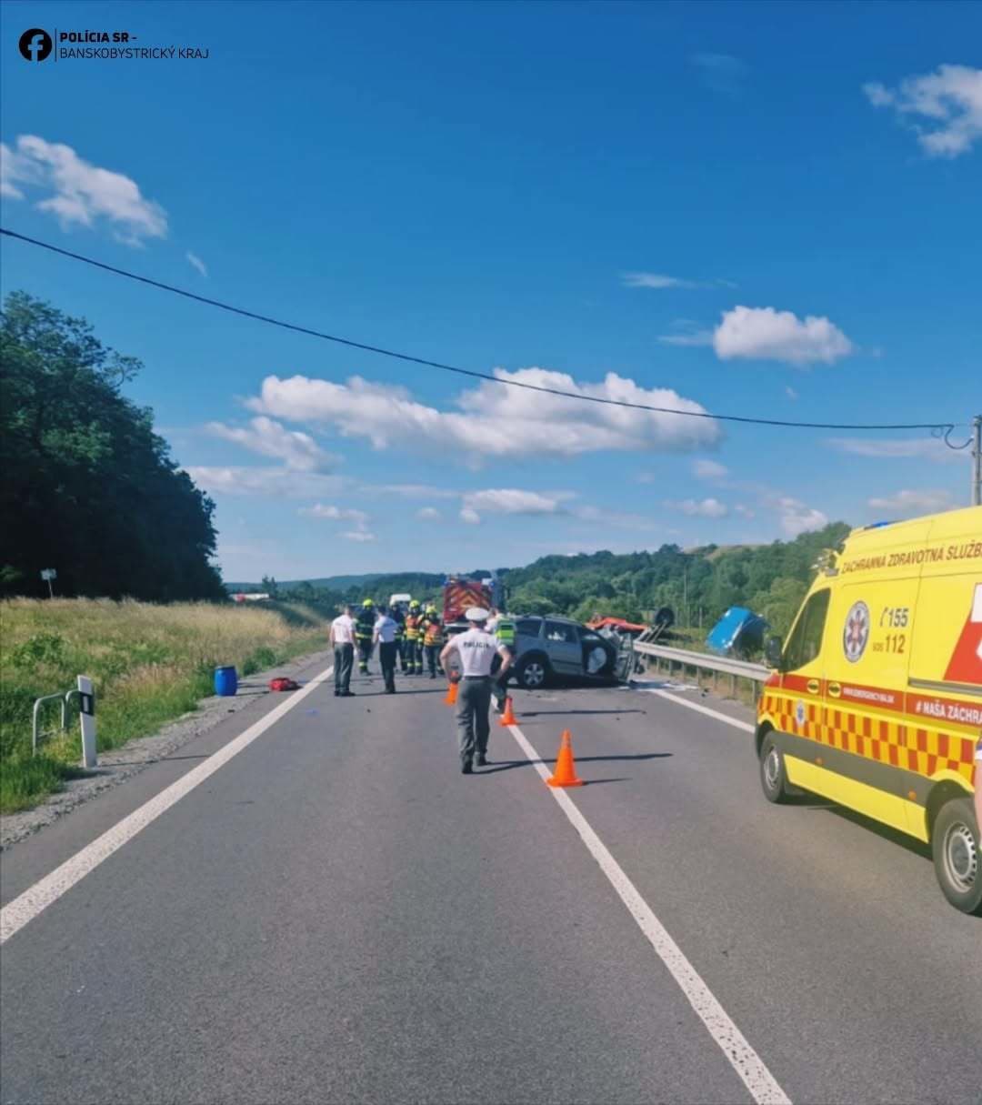 AKTUÁLNE Čelná zrážka kamiónu